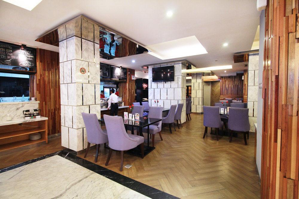 Collection O 7 Hotel Melawai Jakarta Extérieur photo